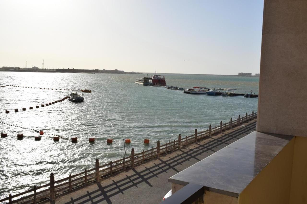 Hotel & Resort Golden Marina Yanbu Exteriör bild