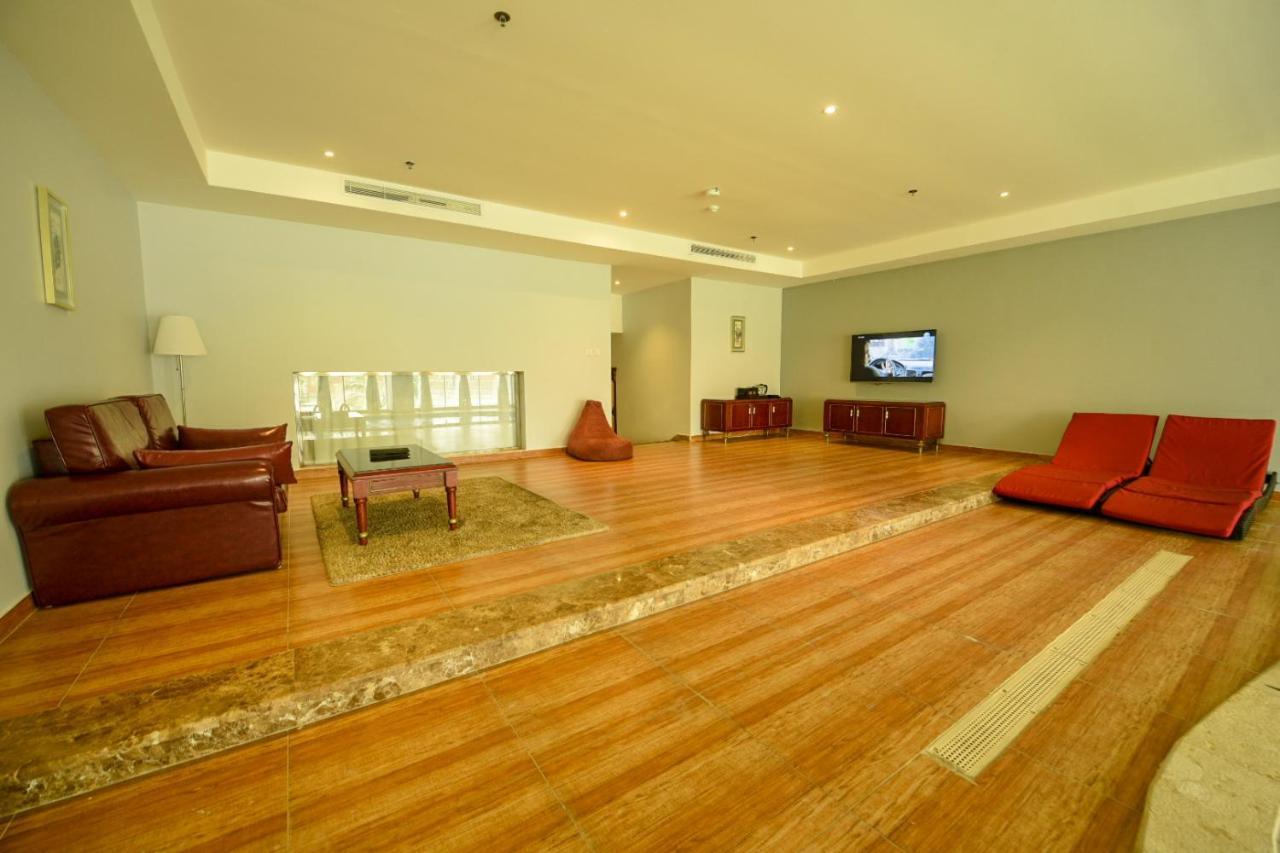 Hotel & Resort Golden Marina Yanbu Exteriör bild