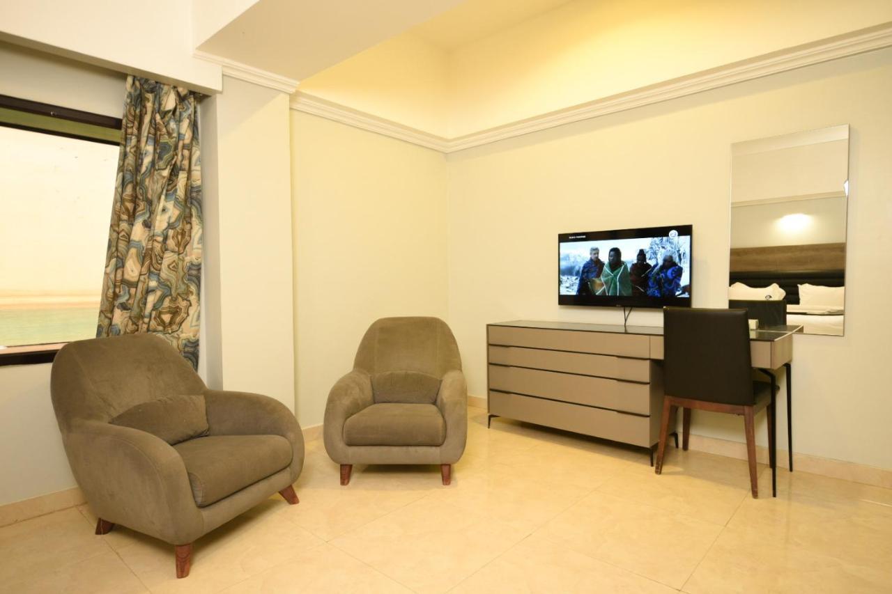 Hotel & Resort Golden Marina Yanbu Exteriör bild