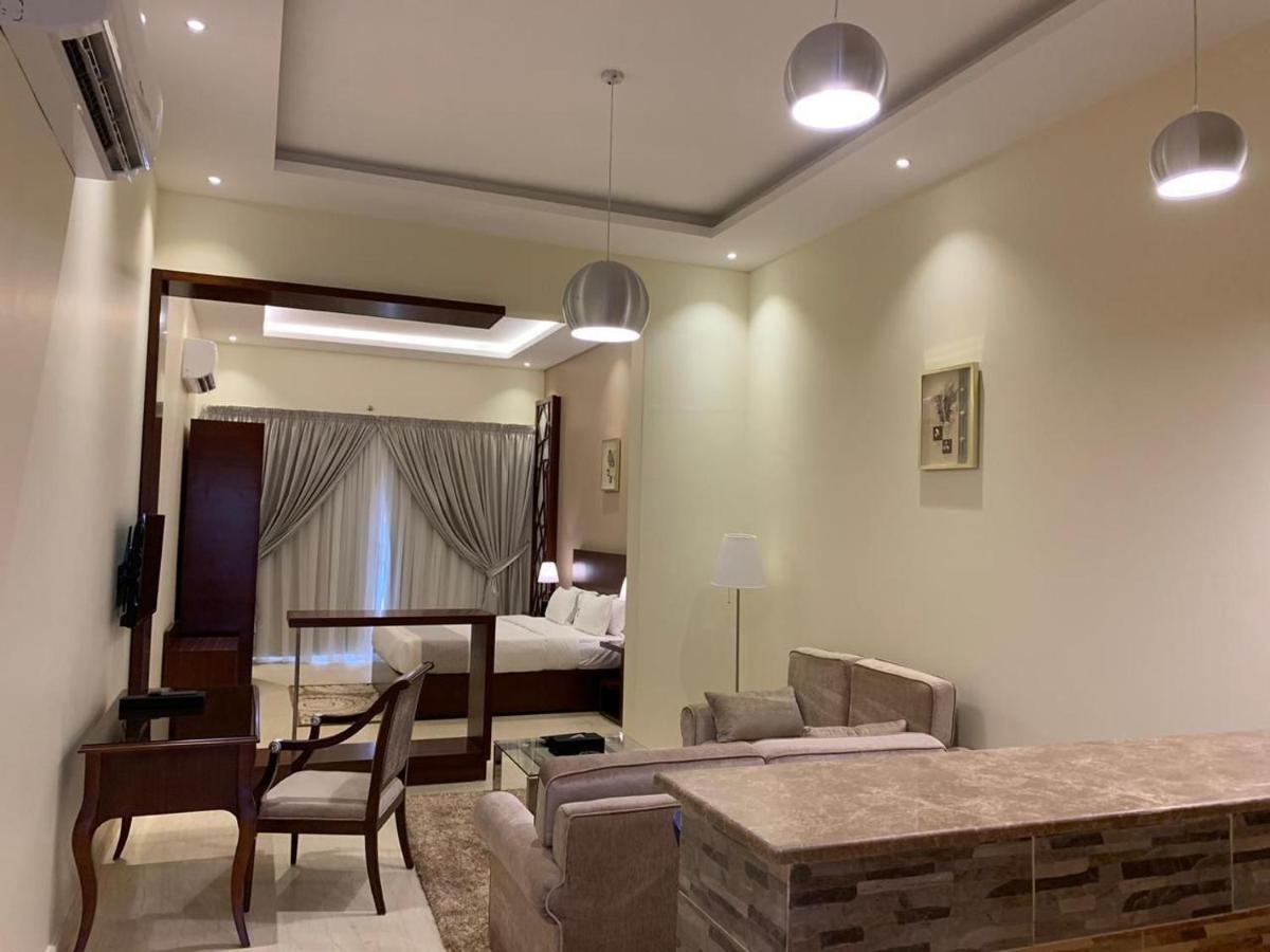Hotel & Resort Golden Marina Yanbu Exteriör bild