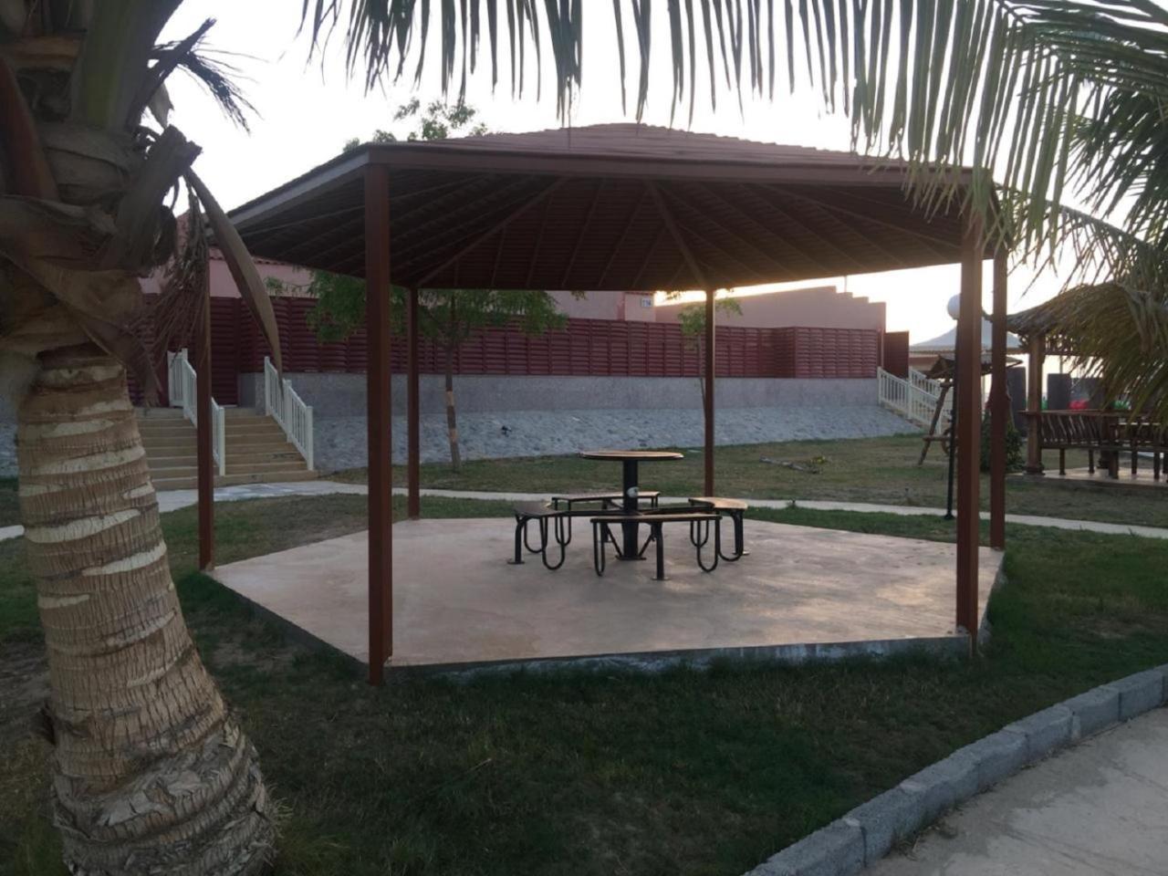 Hotel & Resort Golden Marina Yanbu Exteriör bild
